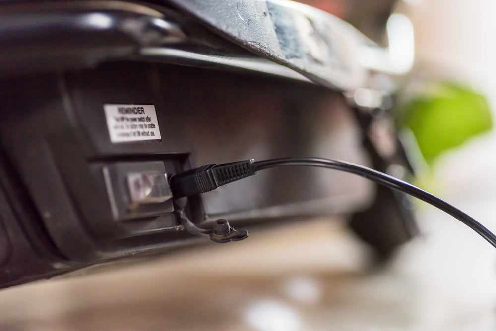 How To Charge Your E-Scooter Battery Correctly